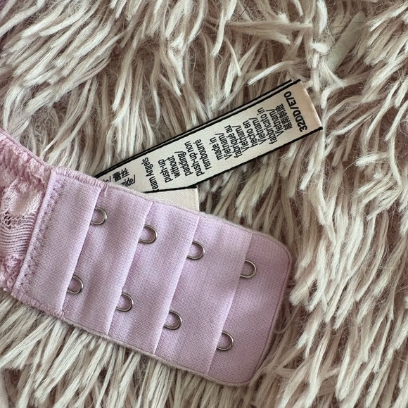 Women's Lace Bra Set - Red, Purple, Mint - Picture 7 of 7